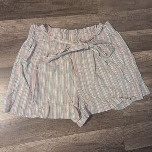Large (L) American Eagle Striped Breezy Bottoms Women's Shorts
